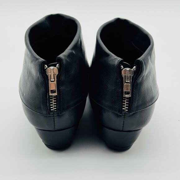 LOEFFLER RANDALL Italian Leather Women's Meg Black Bootie Size 7.5 - Picture 4 of 10